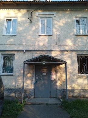 пер. Замятина,25 в Кировграде - kirovgrad.yutvil.ru - фото 2 пер. Замятина,25 в Кировграде - kirovgrad.yutvil.ru - фото 2
