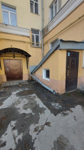 ул. Челюскинцев,70 в Кировграде - kirovgrad.yutvil.ru - фото 5