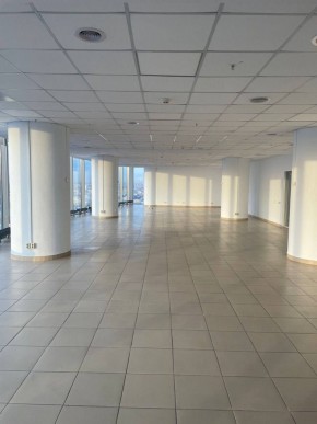 ул. Малышева,51 в Кировграде - kirovgrad.yutvil.ru - фото 6