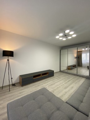 ул. Пальмиро Тольятти,11а в Кировграде - kirovgrad.yutvil.ru - фото 2