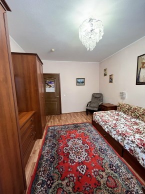 ул. Уральских рабочих,80 в Кировграде - kirovgrad.yutvil.ru - фото 10